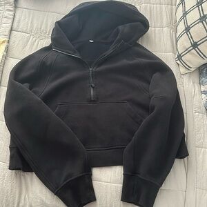 Lululemon Scruba half zip jacket